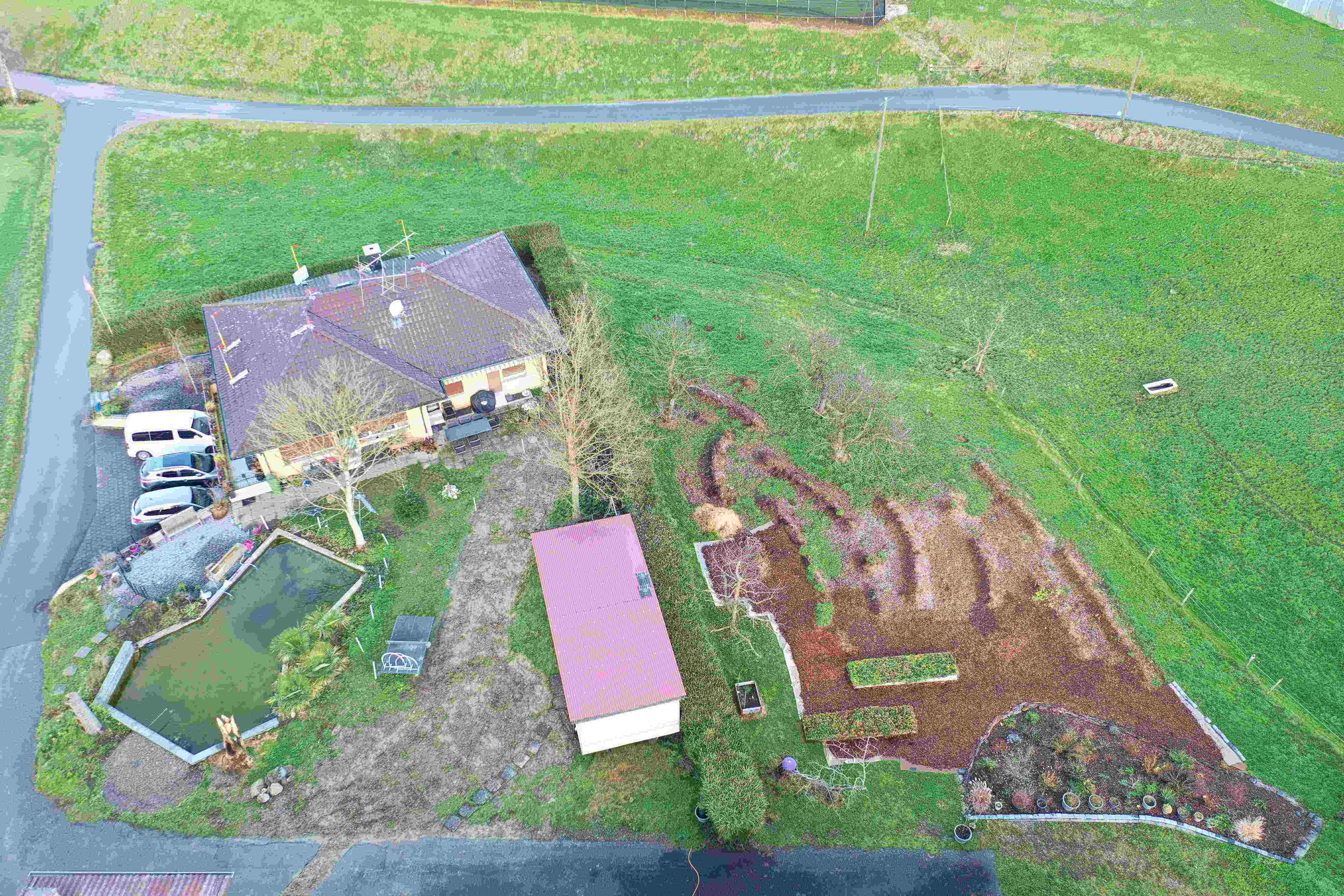 Haus und Beerengarten Haus und Beerengarten